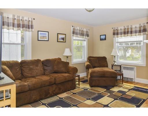 96 Beech St, Braintree, MA 02184 photo 2