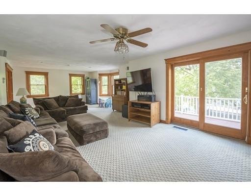 35 Greene St, Beverly, MA 01915 photo 14