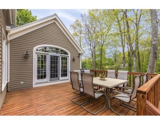 82 Fairchild Dr, Reading, MA 01867 photo 28