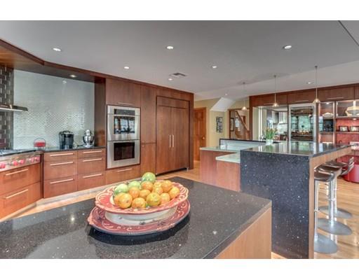 82 Fairchild Dr, Reading, MA 01867 photo 12