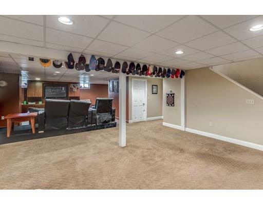 82 Fairchild Dr, Reading, MA 01867 photo 24