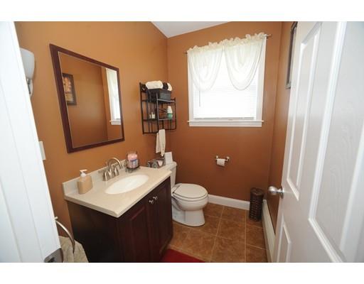 222 Reeves St, Fall River, MA 02721 photo 9