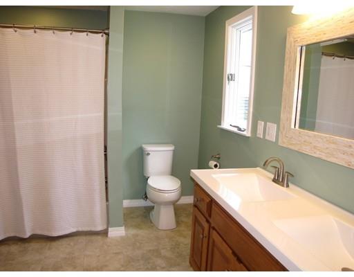 19 Daisy Dr, Walpole, MA 02081 photo 22