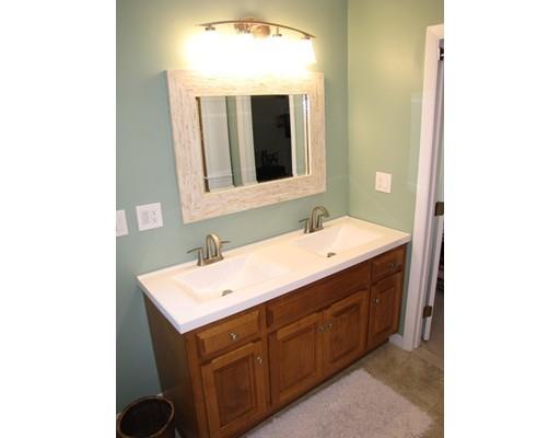 19 Daisy Dr, Walpole, MA 02081 photo 23