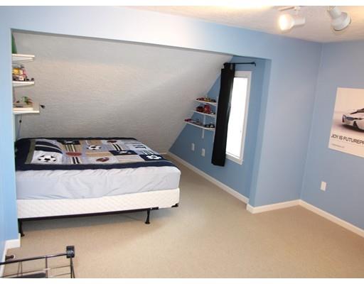 19 Daisy Dr, Walpole, MA 02081 photo 19