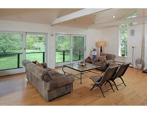225 Ward St, Hingham, MA 02043 photo 6