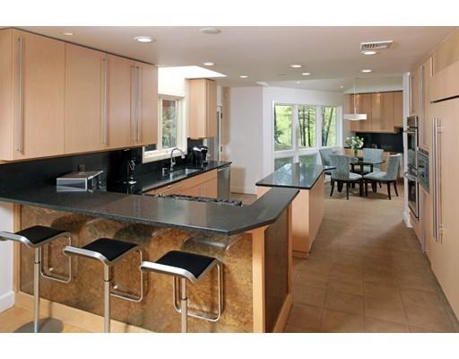 225 Ward St, Hingham, MA 02043 photo 10