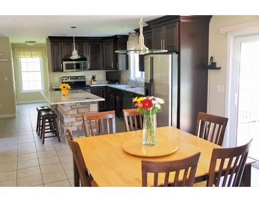 11 Gaudet Ln, Pelham, NH 03076 photo 15