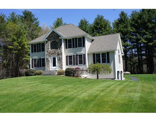 11 Gaudet Ln, Pelham, NH 03076 photo 1