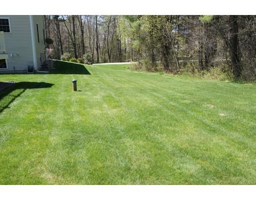 11 Gaudet Ln, Pelham, NH 03076 photo 11