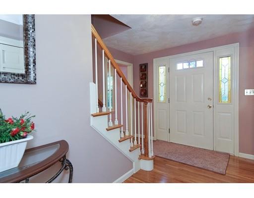 5 Maillet Dr, Acton, MA 01720 photo 4