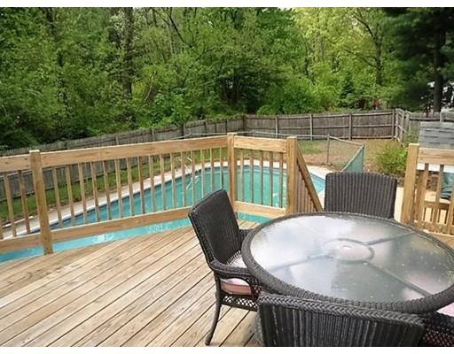703 Maple Rd, Longmeadow, MA 01106 photo 2