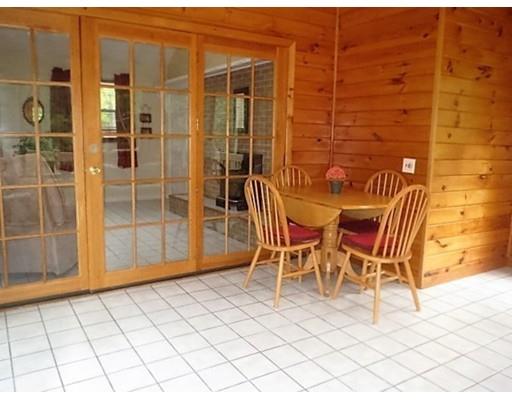 703 Maple Rd, Longmeadow, MA 01106 photo 5