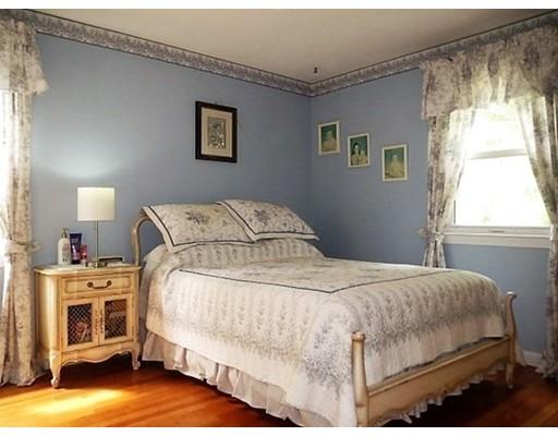 703 Maple Rd, Longmeadow, MA 01106 photo 15