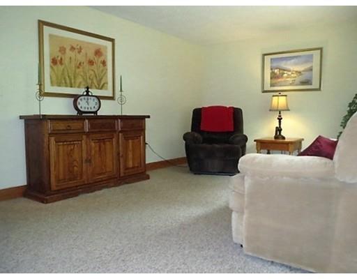 703 Maple Rd, Longmeadow, MA 01106 photo 14