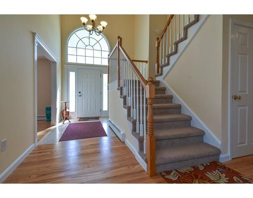 8 Langdon Rd, Natick, MA 01760 photo 3