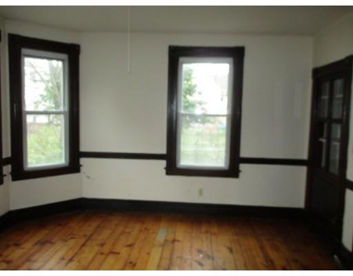 10 Merrick Ave, Springfield, MA 01109 photo 7