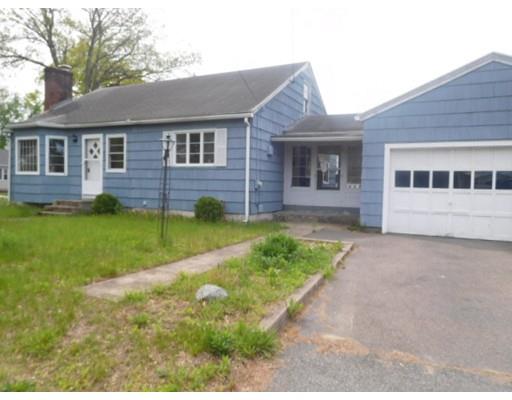 5 Ferguson St, Chicopee, MA 01020 photo 2