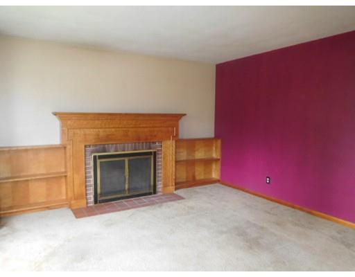5 Ferguson St, Chicopee, MA 01020 photo 4