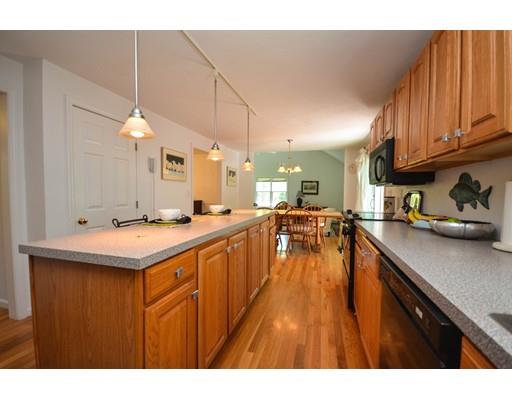 3 Blueberry Meadow Dr, Sutton, MA 01590 photo 6