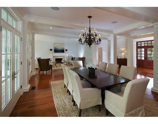 66 Arnold Rd, Wellesley, MA 02481 photo 2
