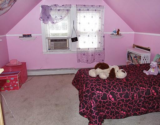 7 Rochelle St, Worcester, MA 01606 photo 9