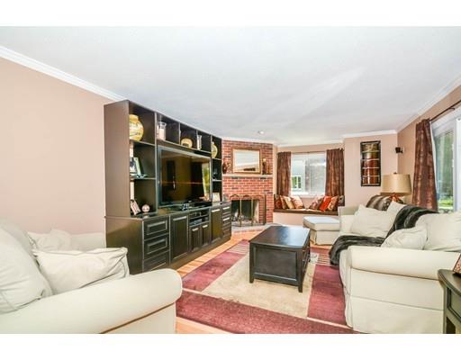 16 Carnation Cir #A, Reading, MA 01867 photo 5
