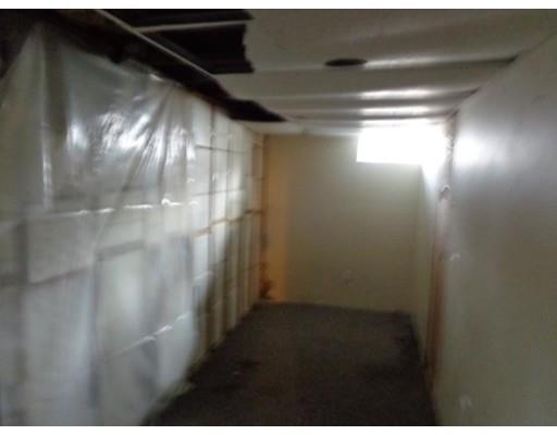 34 Mark, Springfield, MA 01129 photo 11