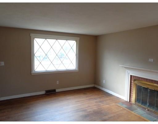 34 Mark, Springfield, MA 01129 photo 6