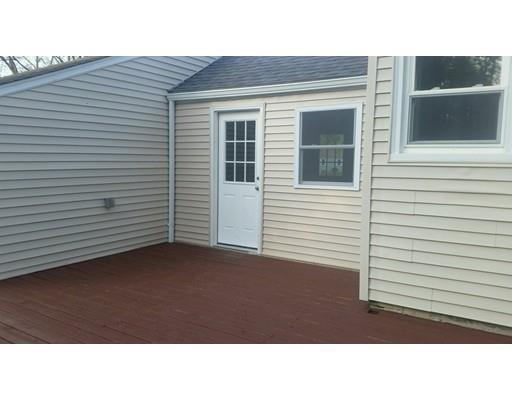 46 Clearbrook Dr, Springfield, MA 01118 photo 17