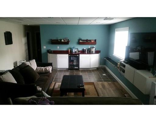 16 Lamond Ln, Fall River, MA 02720 photo 12