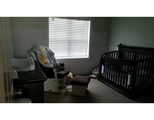16 Lamond Ln, Fall River, MA 02720 photo 9
