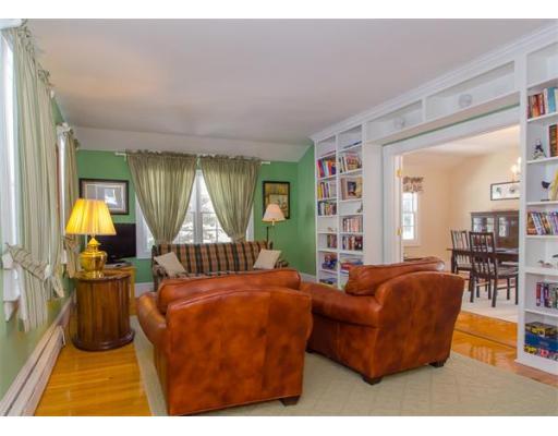 225 School St, Barnstable, MA 02635 photo 5