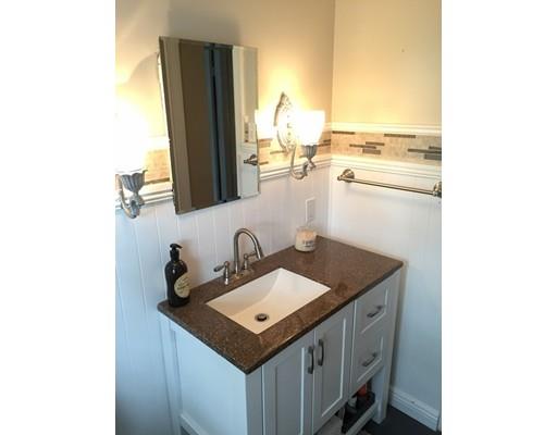 114 Abbott St, Springfield, MA 01118 photo 19