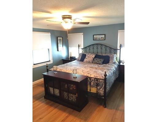 114 Abbott St, Springfield, MA 01118 photo 13