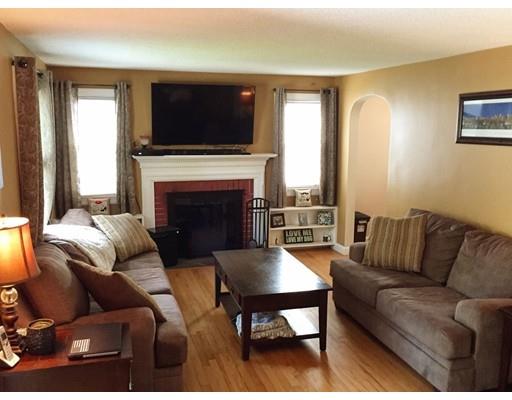 114 Abbott St, Springfield, MA 01118 photo 10