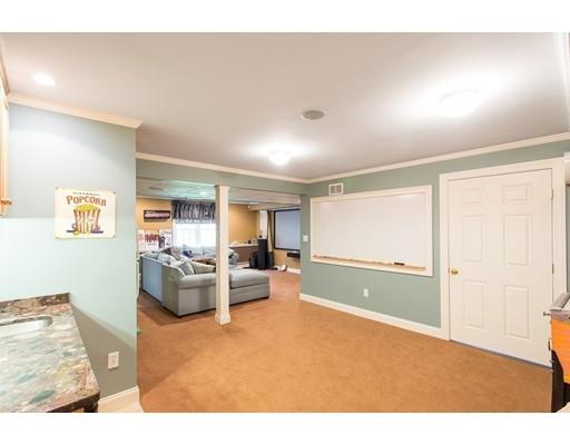 66 Thornton Rd, Needham, MA 02492 photo 9
