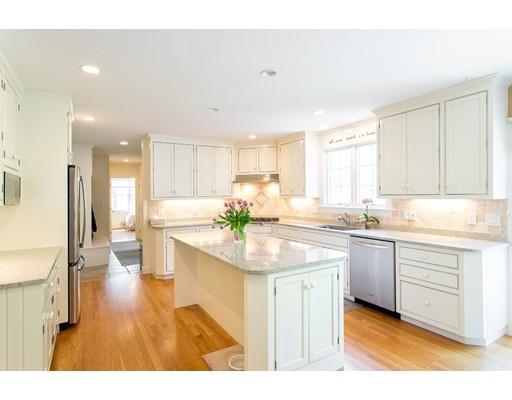 66 Thornton Rd, Needham, MA 02492 photo 6