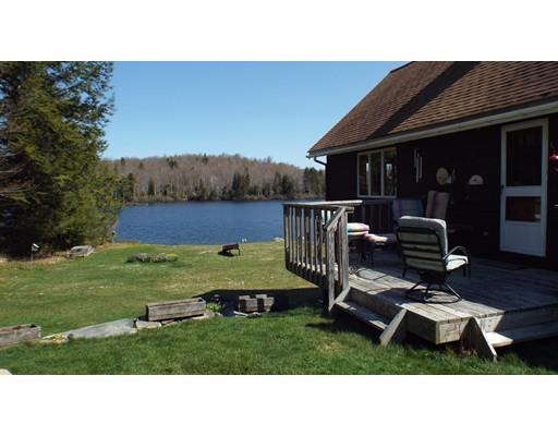 752 W Main St, Plainfield, MA 01070 photo 2