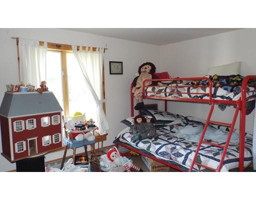 752 W Main St, Plainfield, MA 01070 photo 17
