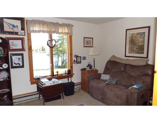 752 W Main St, Plainfield, MA 01070 photo 12