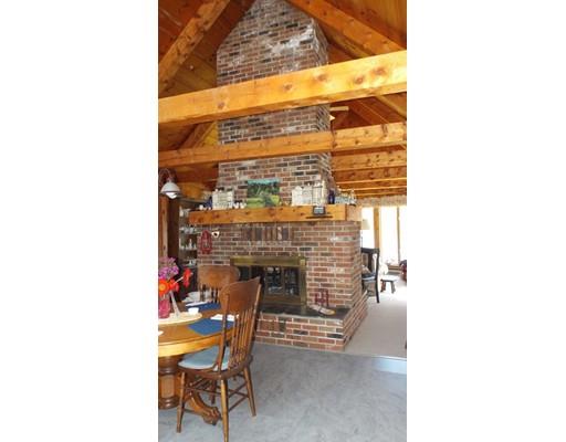 752 W Main St, Plainfield, MA 01070 photo 8