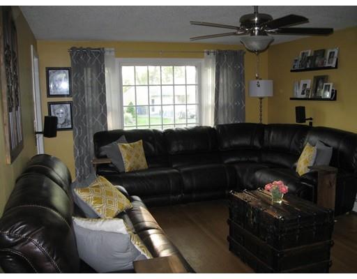 5 Endicott St, Springfield, MA 01118 photo 11