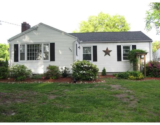 5 Endicott St, Springfield, MA 01118 photo 2