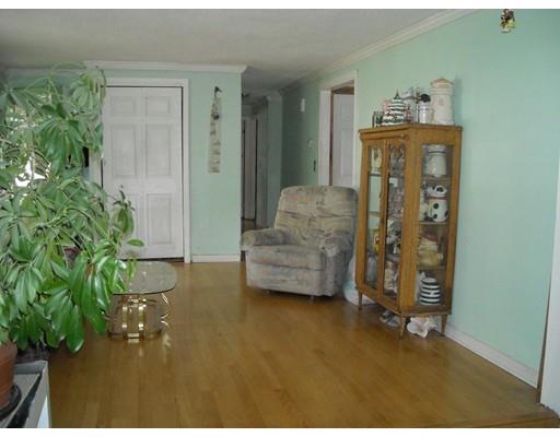 7 Camardo Dr, Wareham, MA 02571 photo 4