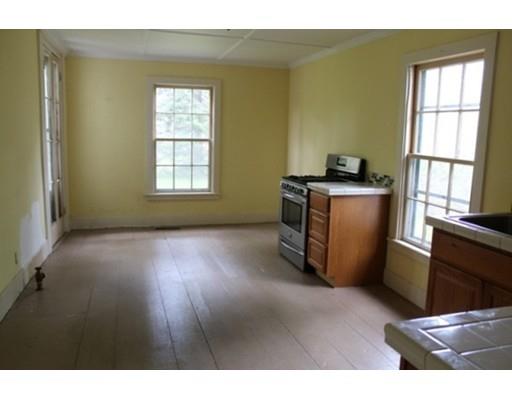 166 Maple St, Northfield, MA 01360 photo 5