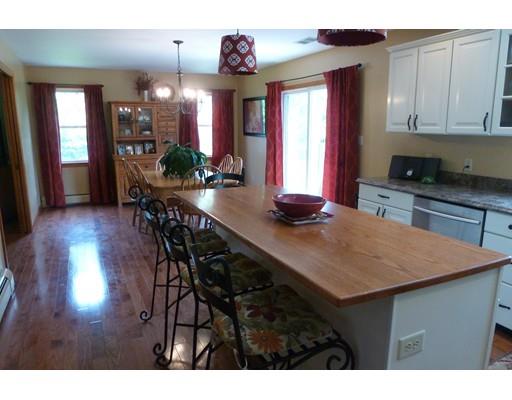5 Bridge St, Acushnet, MA 02743 photo 9