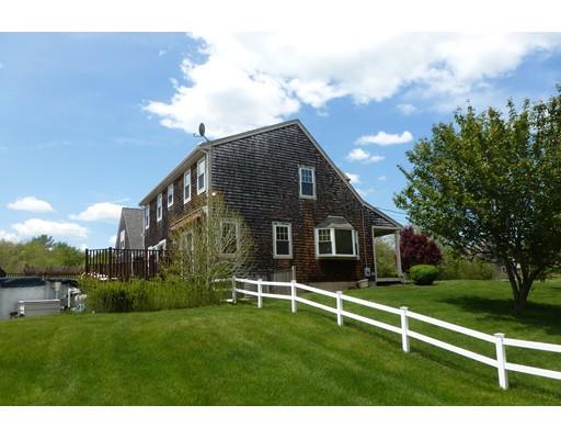 5 Bridge St, Acushnet, MA 02743 photo 4