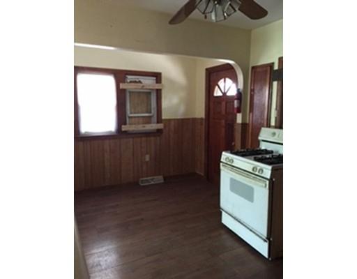 102 Harvard St, Everett, MA 02149 photo 4