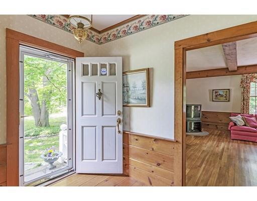 37 Wethersfield St, Rowley, MA 01969 photo 4